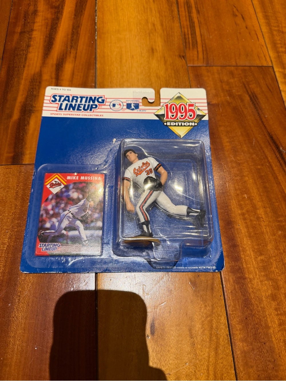 Starting Lineup 1995 Edition Mike Mussina Baseball Player Figure - Blue